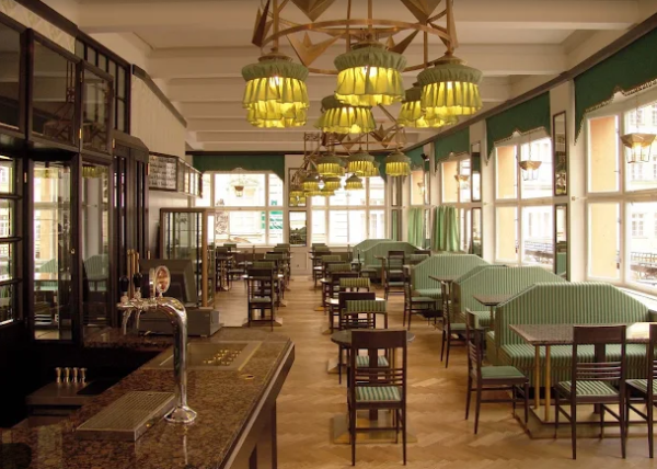 [프라하] Grand Café Orient - 그랑 카페 오리엔트, 프라하 유일무이한 큐비즘 카페 사진 1